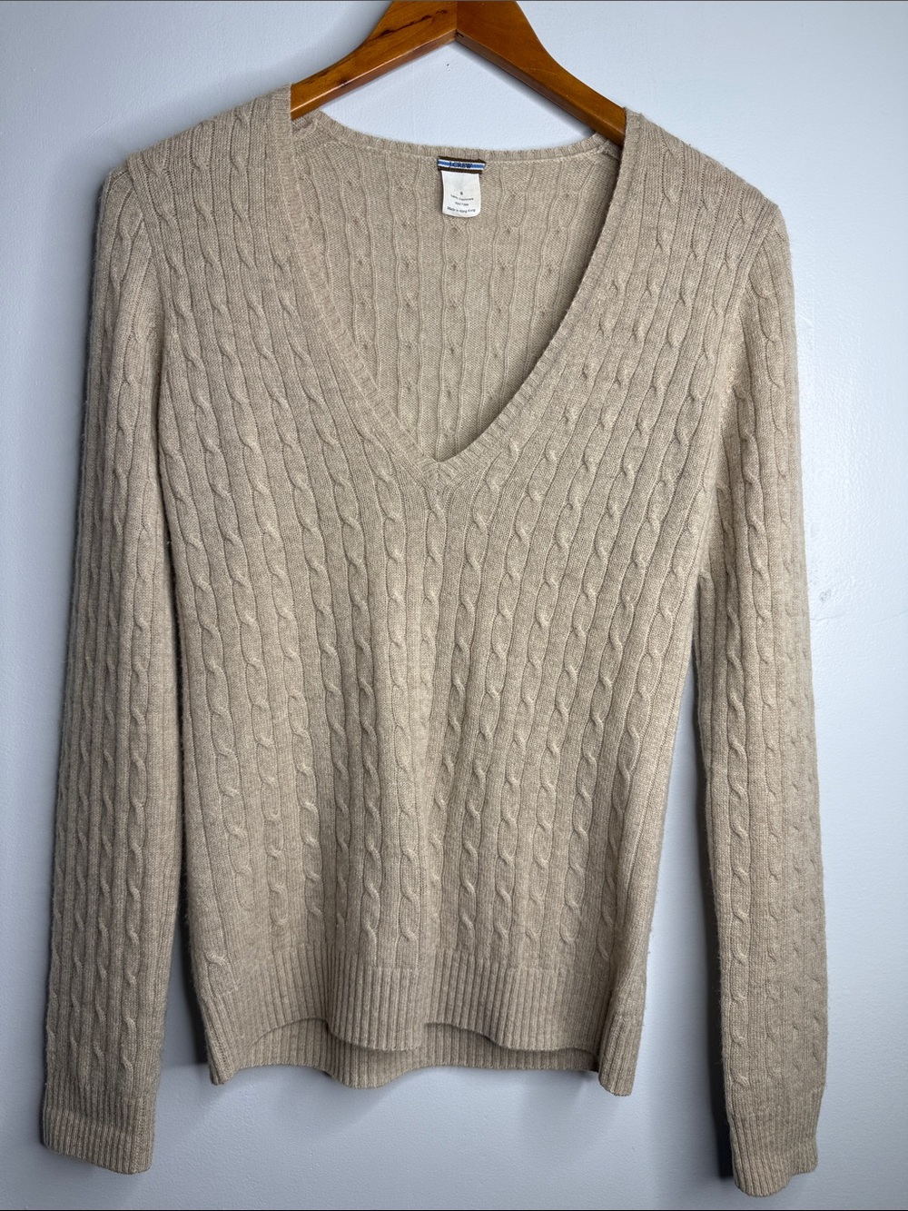 J.Crew Women’s Cable-Knit V-Neck Cashmere Sweater Size Small